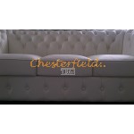 Classic 311 Off Weiß Chesterfield Garnitur