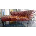 Recamiere Pompadour Chesterfield Rechtsseitig  C12 Antikwhisky