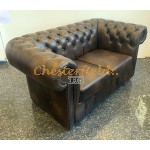 Classic  Antik mittelbraun 2-Sitzer Chesterfield Sofa 