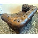 Classic  XL Antik mittelbraun 2-Sitzer Chesterfield Sofa 