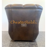 Monk Chesterfield Sessel  Antikmittelbraun (A5M)