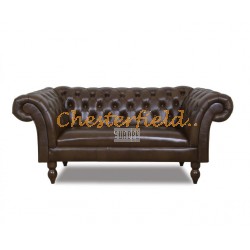 Diva Antikbraun 2-Sitzer Chesterfield Sofa  Diva Antikbraun 2-Sitzer Chesterfield Sofa