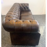 Windsor XL Antik MIttelbraun 3-Sitzer Chesterfield Sofa